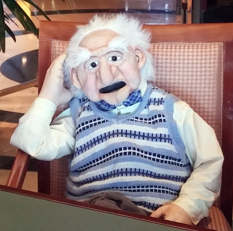 imgi_9_Grandpa-tu-FWD